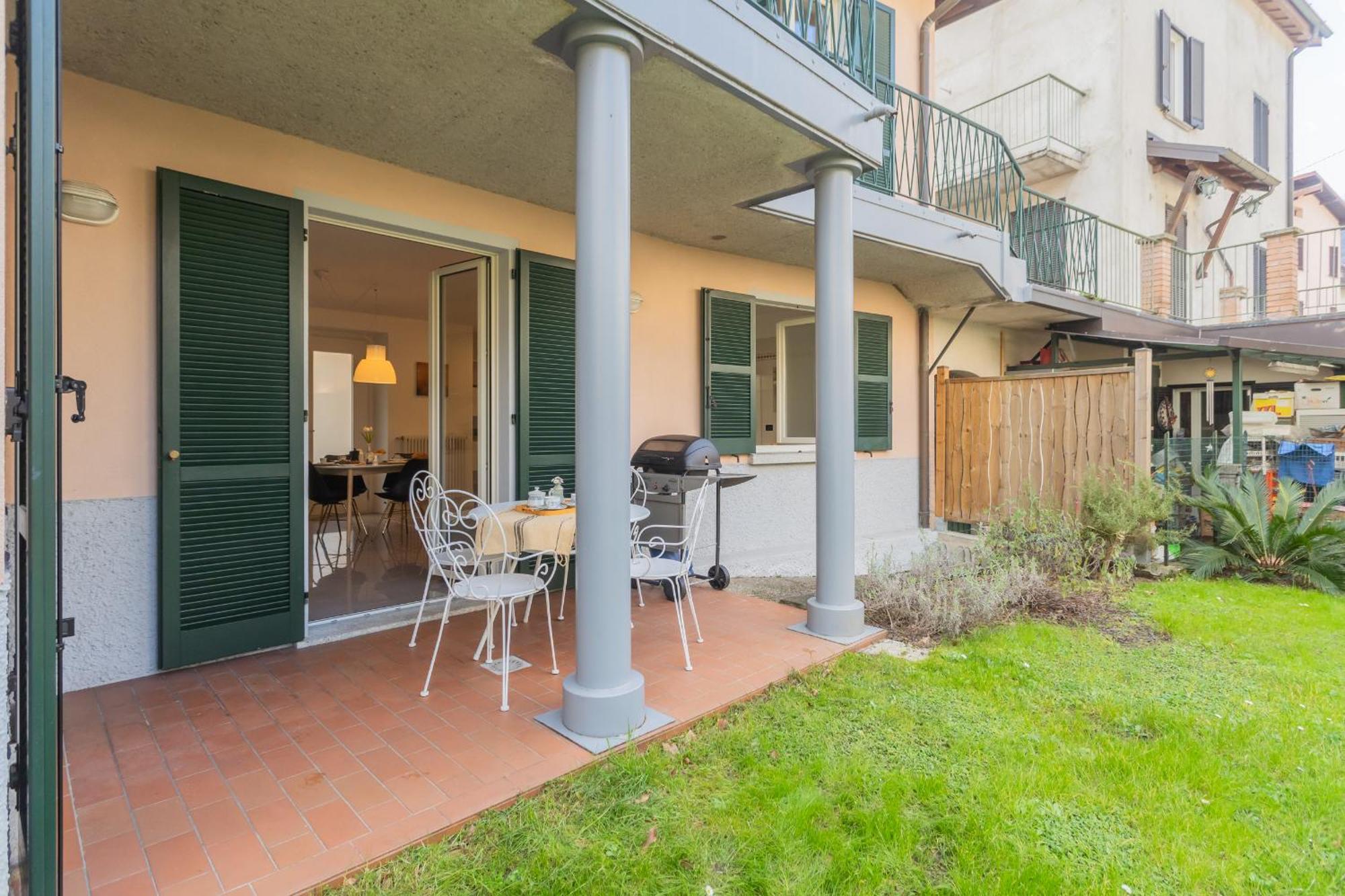 Ponente Balcony & Garden By Rent All Como Gravedona Exterior foto