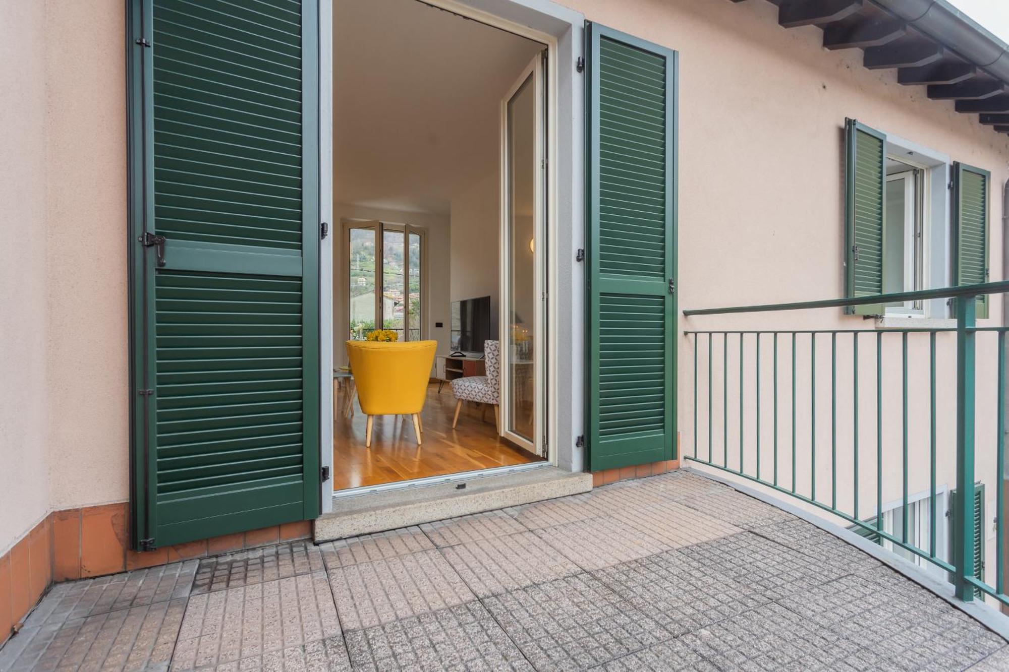 Ponente Balcony & Garden By Rent All Como Gravedona Exterior foto